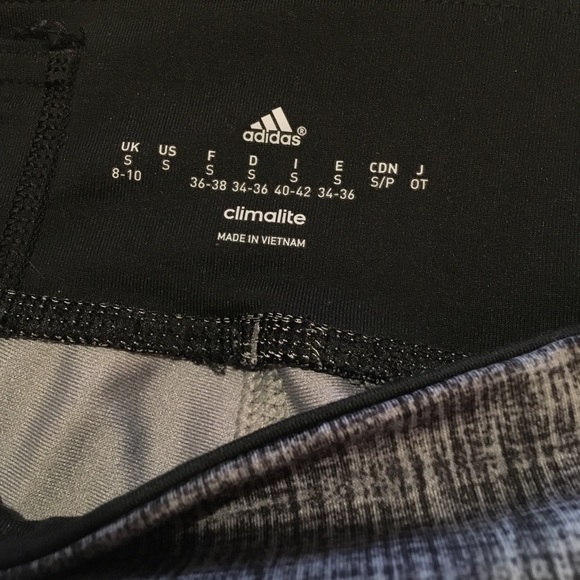 Adidas Cropped Athletic Leggings Size Small - Picture 2 of 8